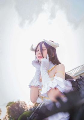 无套内谢的新婚_720迅雷电影在线