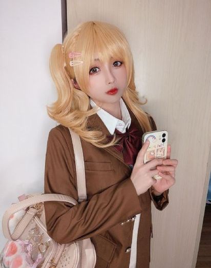 让娇妻尝试三p按摩师高清系列_BD韩语迅雷电影在线